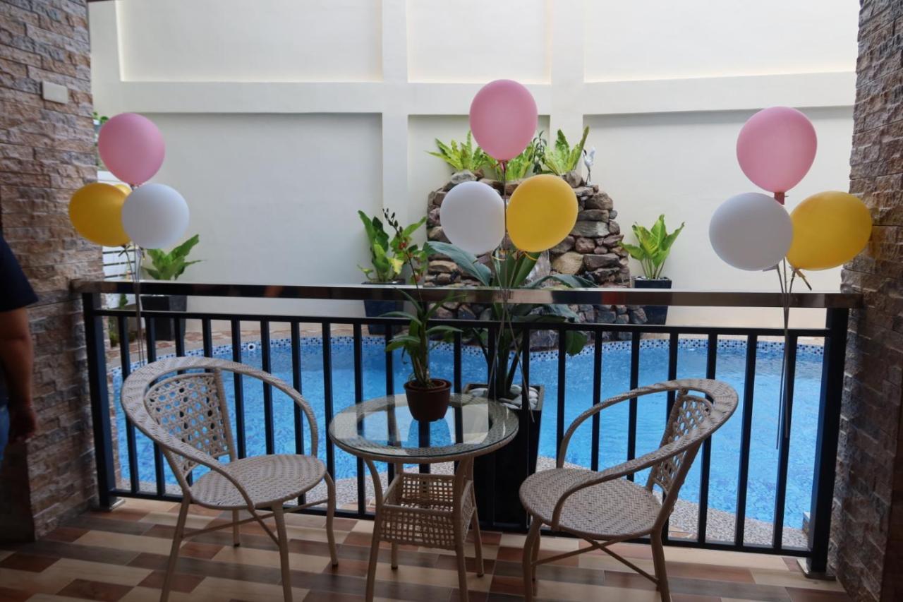 The Legacy Hotel Tayabas Экстерьер фото